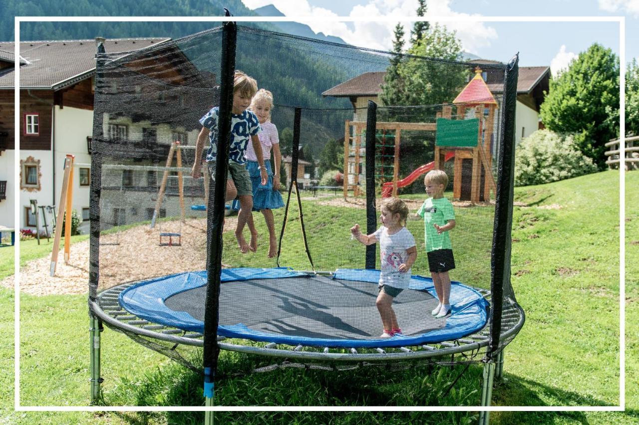 Tyrol Mountain Aparts - Urlaubsresort Hafele Sankt Jakob in Defereggen Esterno foto