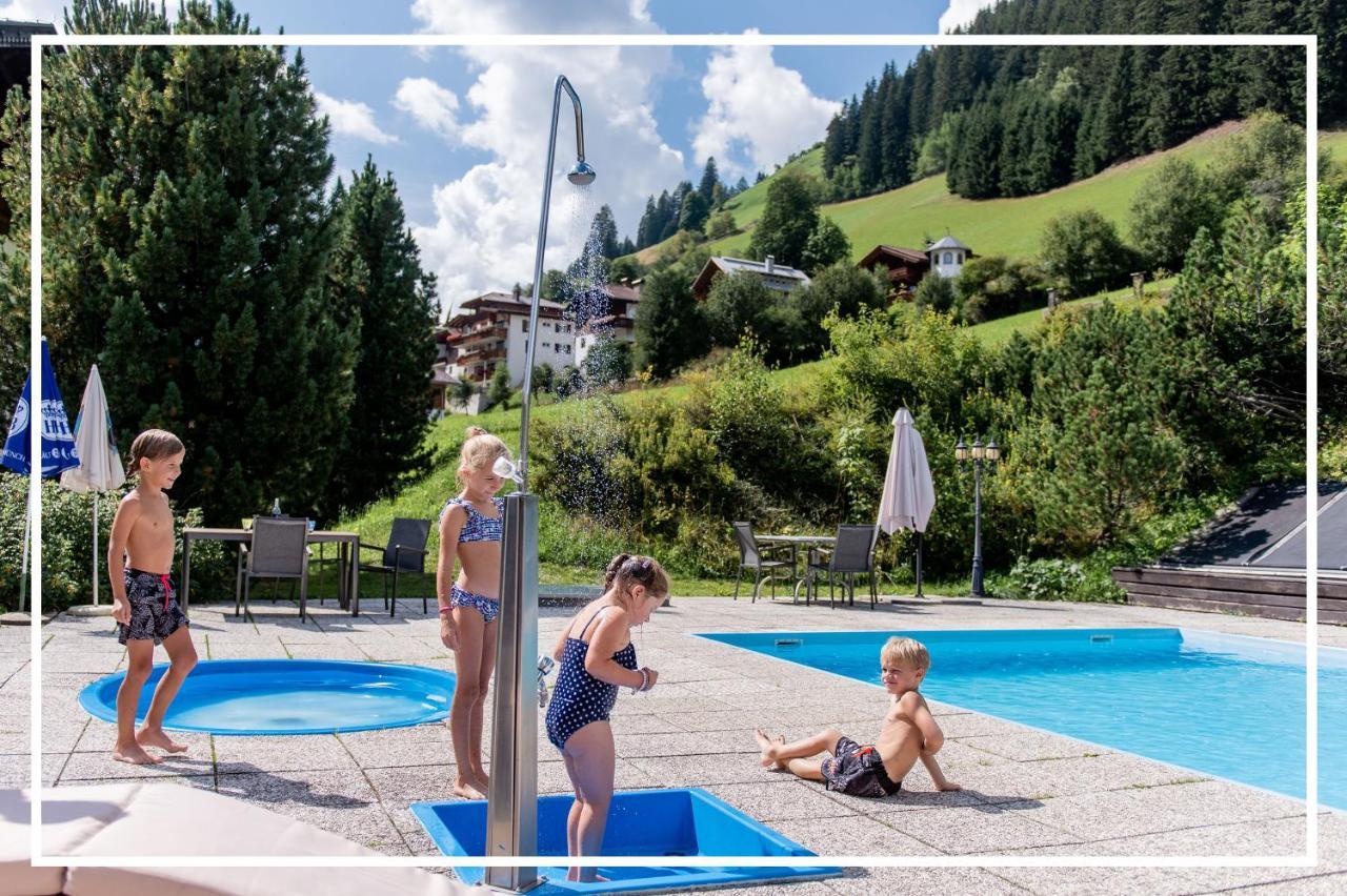 Tyrol Mountain Aparts - Urlaubsresort Hafele Sankt Jakob in Defereggen Esterno foto